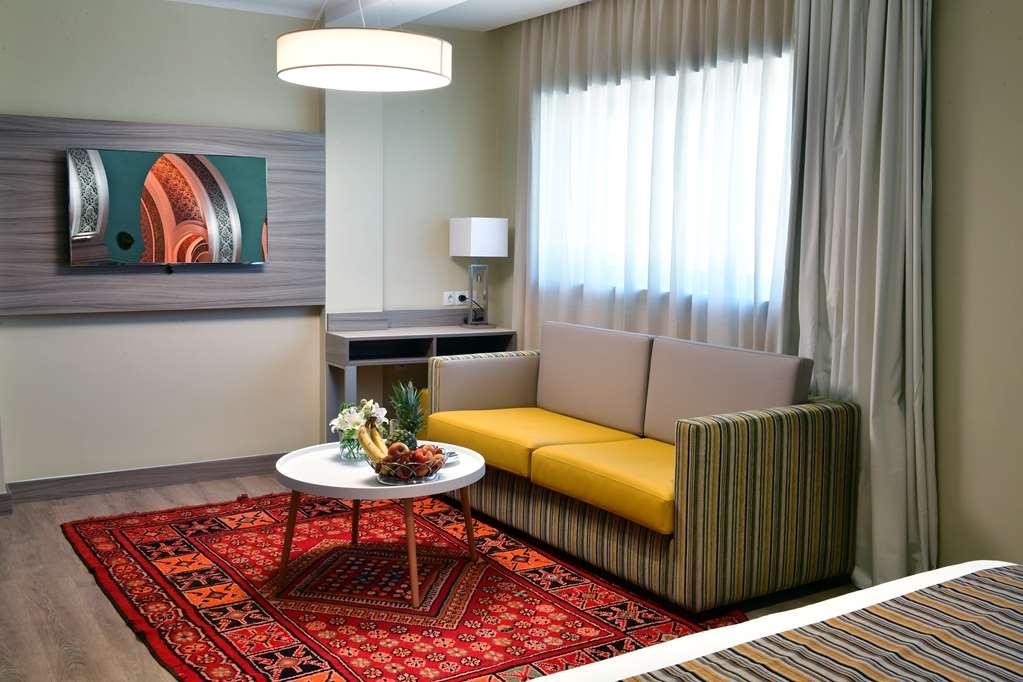 Tulip Inn Naya Algier Zimmer foto