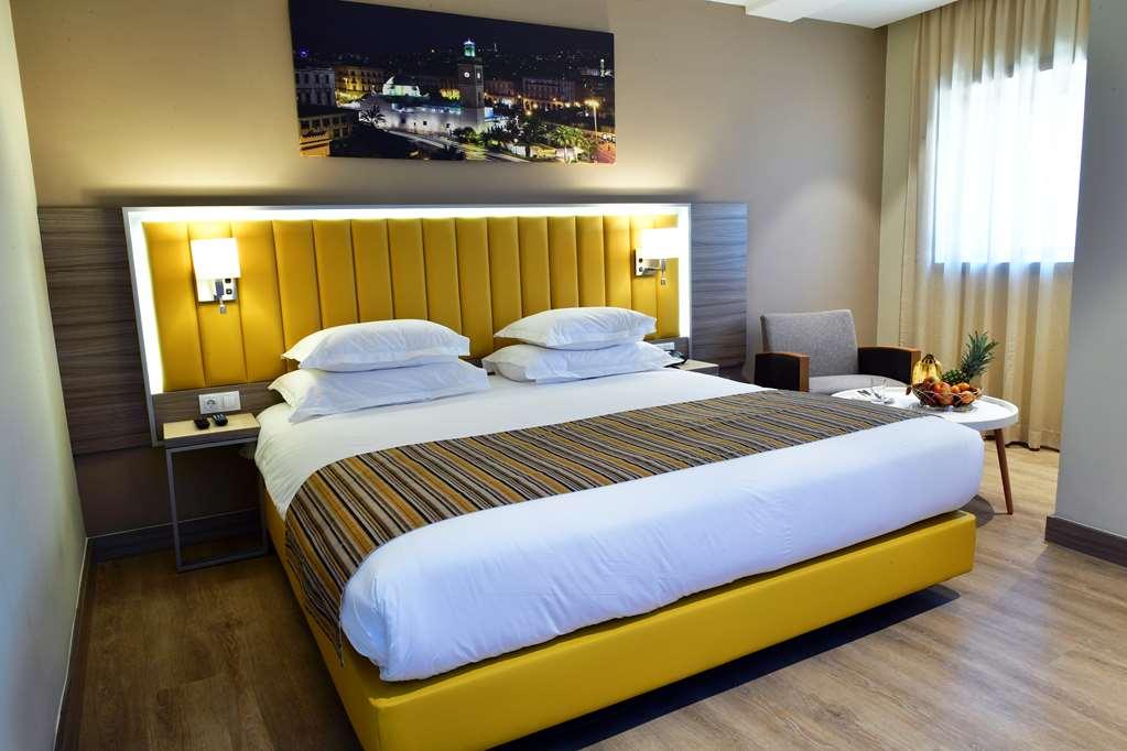 Tulip Inn Naya Algier Zimmer foto