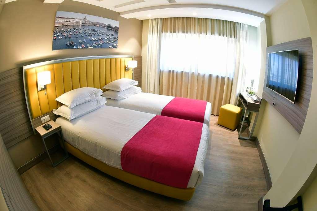 Tulip Inn Naya Algier Zimmer foto